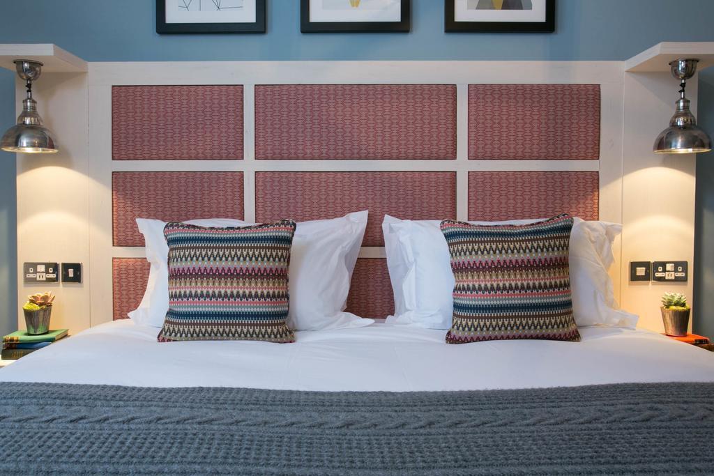 Hotel The